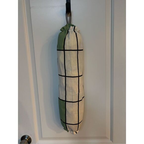 Handmade Plastic Bag Holder- Green/white black lines - Picture 1 of 1